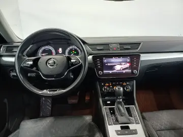 Skoda Superb 1.5 TSI DSG Ambition