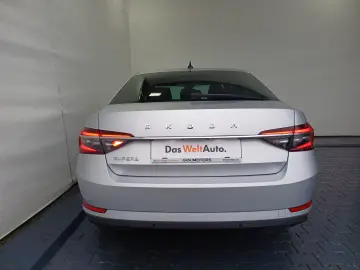 Skoda Superb 1.5 TSI DSG Ambition