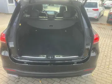 MERCEDES-BENZ GLE 400 d 4Matic AMG-Line PanoDach AHZV LED