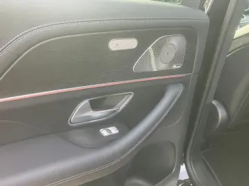 MERCEDES-BENZ GLE 400 d 4Matic AMG-Line PanoDach AHZV LED