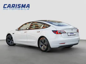 Tesla Model 3 Standard Reichweite Plus Hinterradantrieb