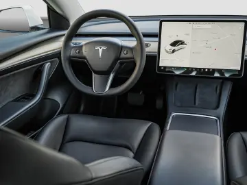 Tesla Model 3 Standard Reichweite Plus Hinterradantrieb