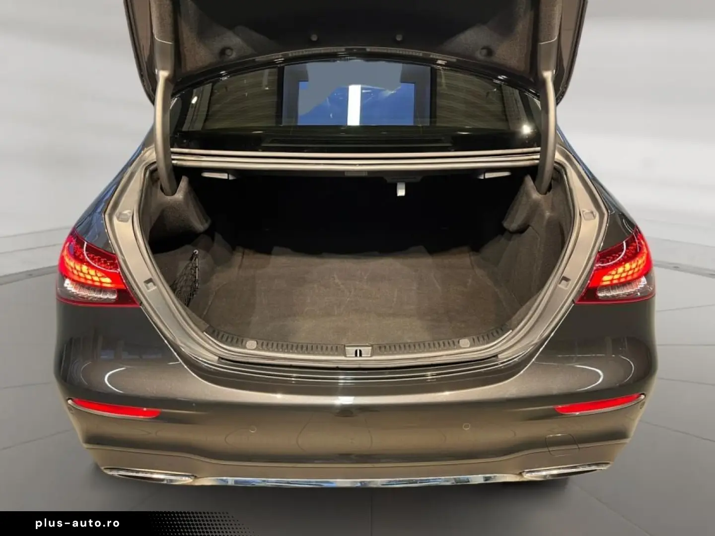 MERCEDES-BENZ E 400 d 4matic AMG AMG MBUX Burm Fahra&hellip;