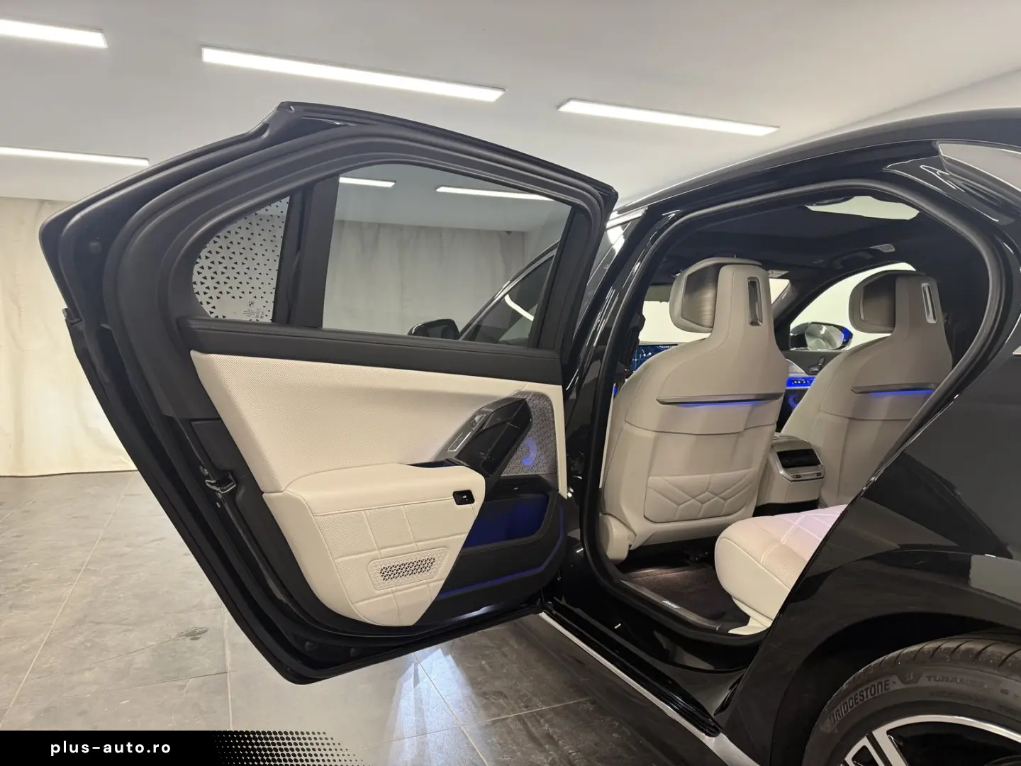 BMW 750e xDrive Lim. B&W Pano. DA. Prof. PA. Prof. M