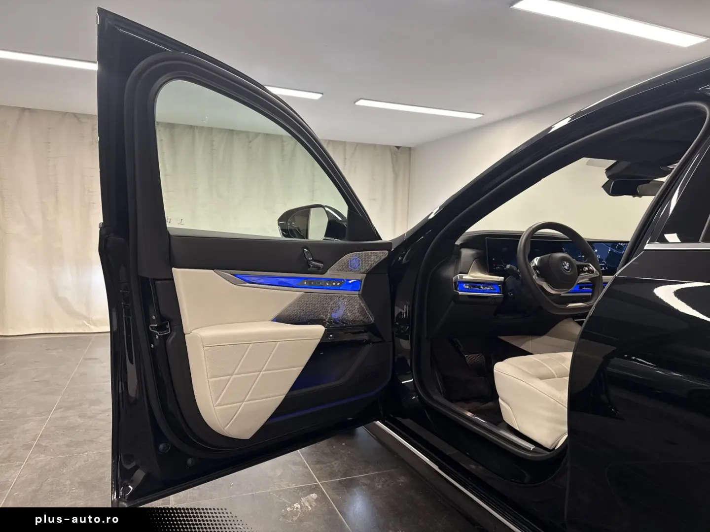 BMW 750e xDrive Lim. B&W Pano. DA. Prof. PA. Prof. M