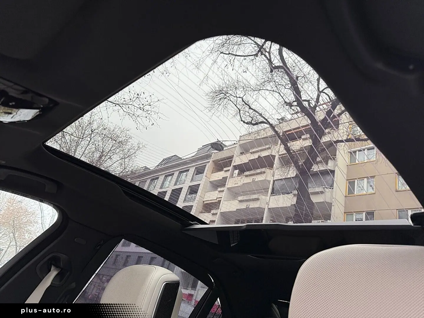 BMW M760e xDrive Limousine 18 7 kWh Aut.