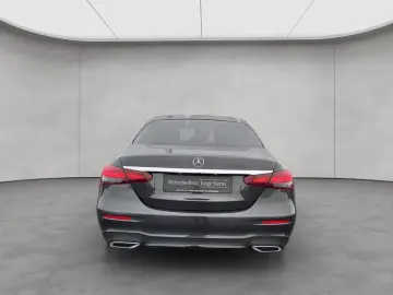 MERCEDES-BENZ E 300 d 4M AMG HuD Pano Standheizung