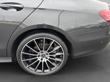 MERCEDES-BENZ E 300 d 4M AMG HuD Pano Standheizung