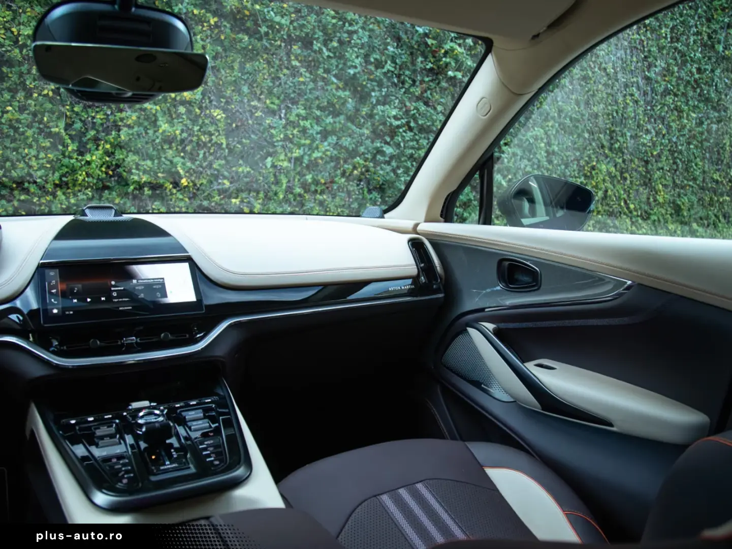 FACELIFT ASTON MARTIN DBX 707 PURPLE STORM 2025