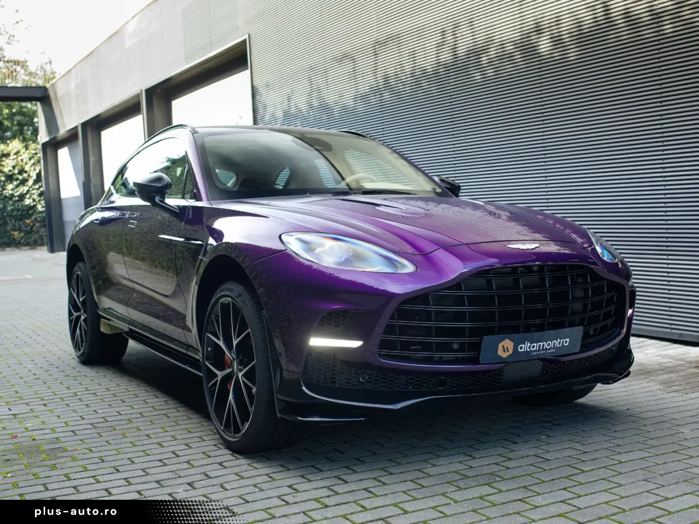 FACELIFT ASTON MARTIN DBX 707 PURPLE STORM 2025