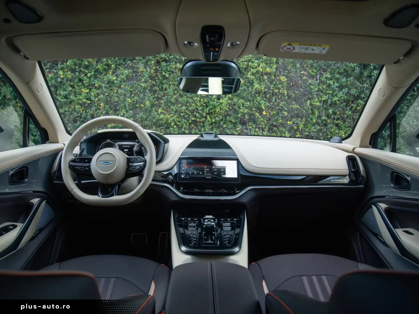 FACELIFT ASTON MARTIN DBX 707 PURPLE STORM 2025