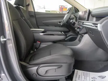 Hyundai Tucson 1.6T-GDi 239CP Hybrid 2WD 6AT Style