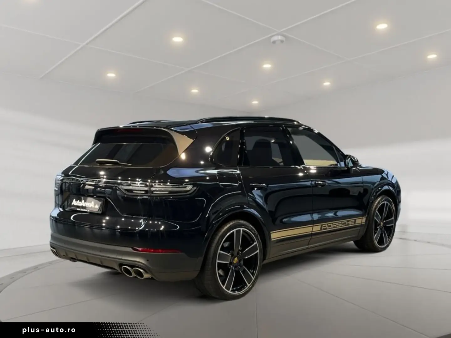 PORSCHE Cayenne S Fahrassist AHK HUD Pano Perf-AGA SHD