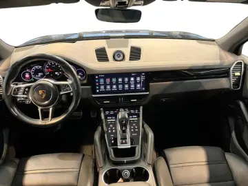 PORSCHE Cayenne S Fahrassist AHK HUD Pano Perf-AGA SHD