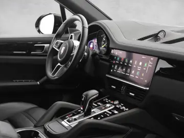 PORSCHE Cayenne E-Hybrid HuD Pano SoftClose Luft Bose 14