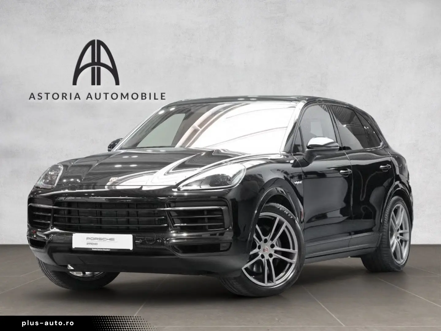 PORSCHE Cayenne E-Hybrid HuD Pano SoftClose Luft Bose 14