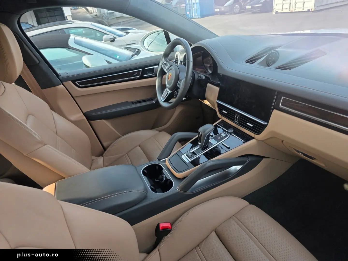 PORSCHE Cayenne Coupe Turbo HuD Inno Matrix Panorama