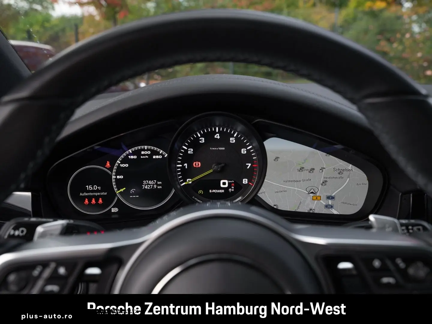 PORSCHE Cayenne E-Hybrid Platinum Edition  Panorama