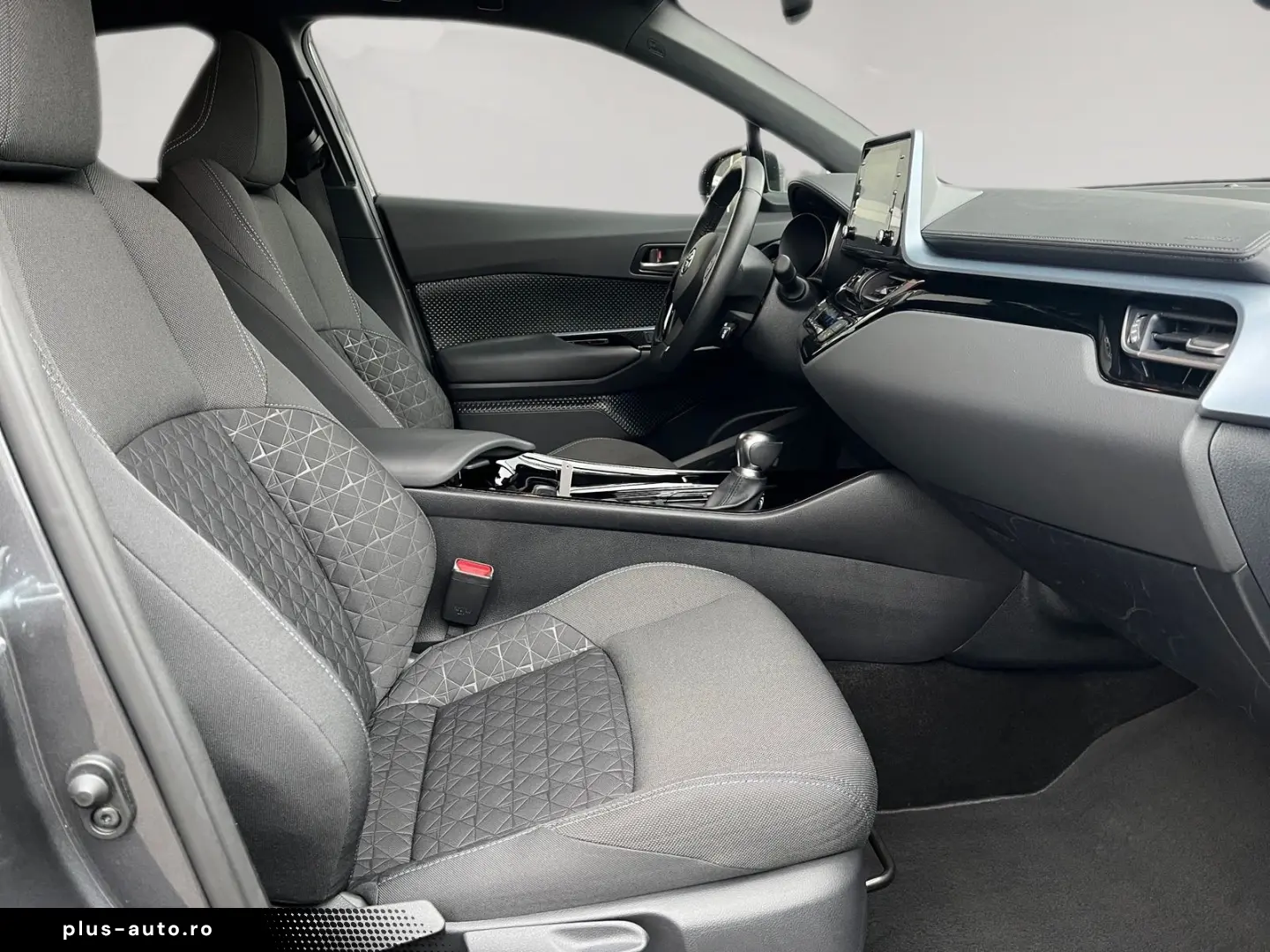 TOYOTA C-HR 2.0 Hybrid Team D