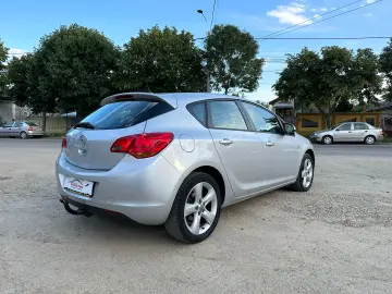 OPEL ASTRA J  MOTOR 1 4 BENZINA