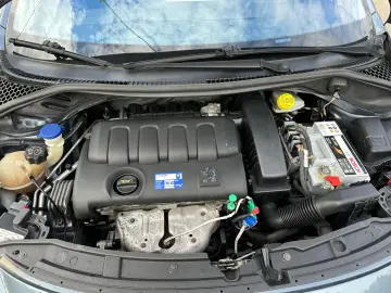 PEUGEOT 207   1 4 BENZINA