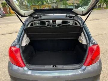 PEUGEOT 207   1 4 BENZINA