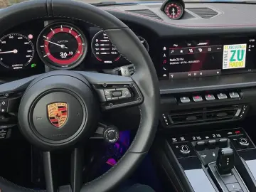 Porsche 911 Carrera 4 GTS Coupé  (992)