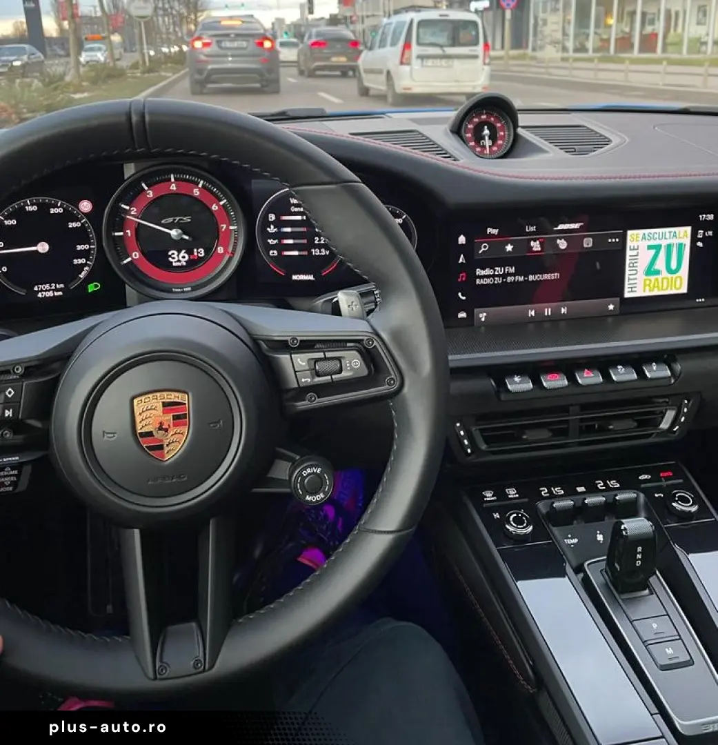 Porsche 911 Carrera 4 GTS Coupé  (992)