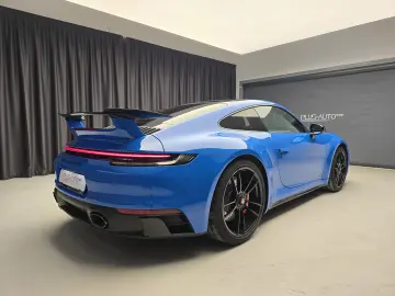 Porsche 911 Carrera 4 GTS Coupé  (992)