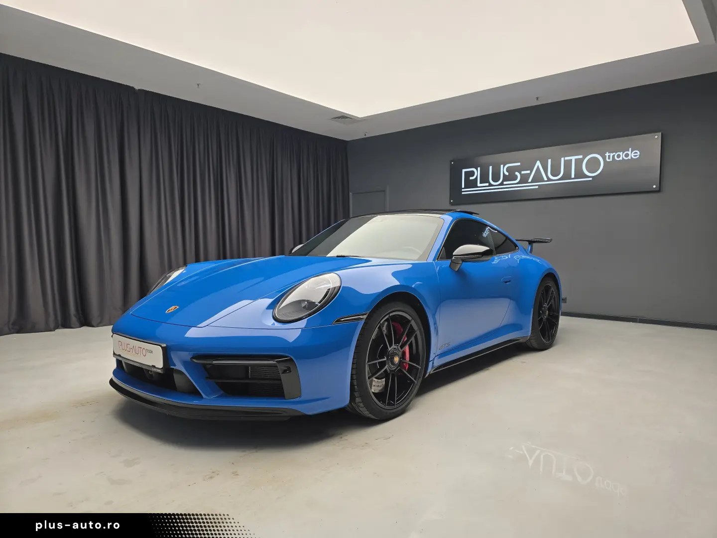 Porsche 911 Carrera 4 GTS Coupé  (992)