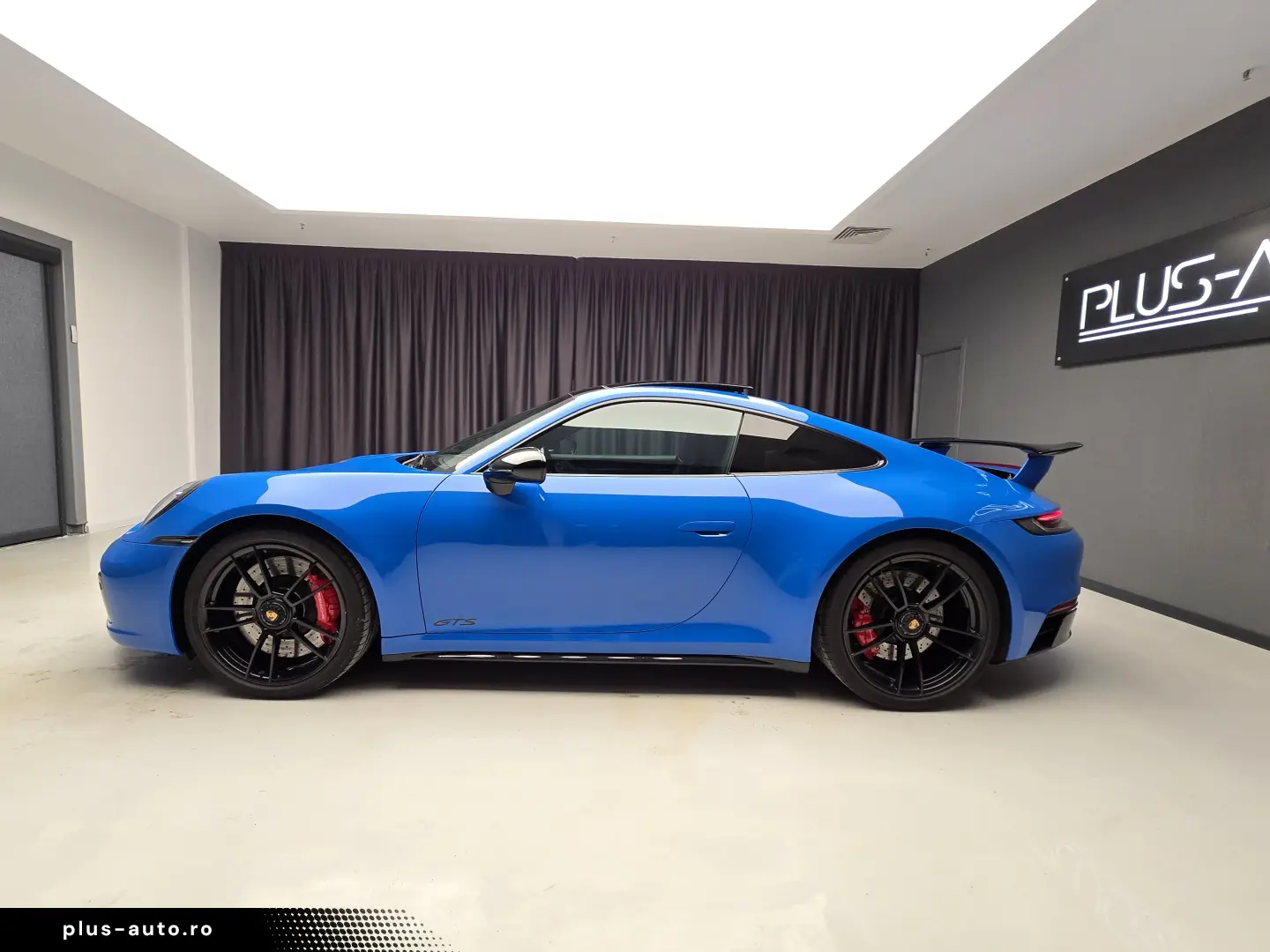 Porsche 911 Carrera 4 GTS Coupé  (992)