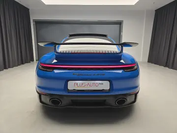 Porsche 911 Carrera 4 GTS Coupé  (992)