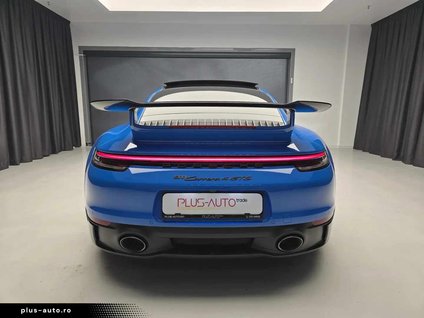 Porsche 911 Carrera 4 GTS Coupé  (992)