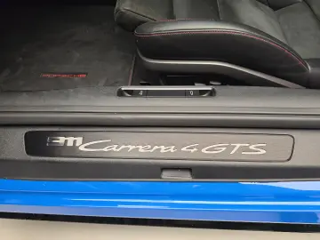 Porsche 911 Carrera 4 GTS Coupé  (992)