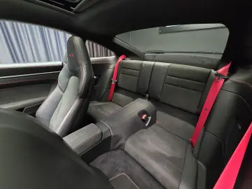 Porsche 911 Carrera 4 GTS Coupé  (992)