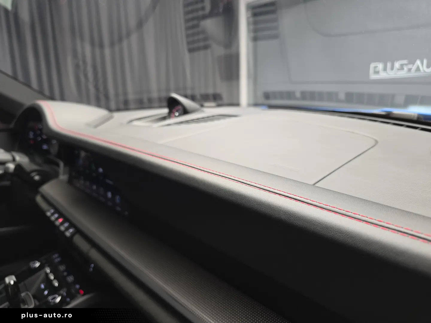 Porsche 911 Carrera 4 GTS Coupé  (992)