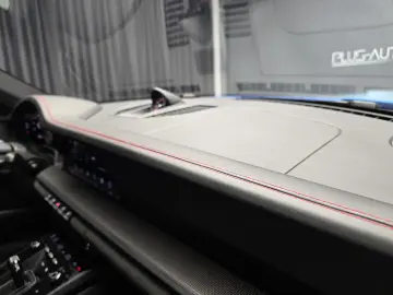 Porsche 911 Carrera 4 GTS Coupé  (992)