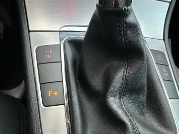 VW PASSAT AN 2010  EURO 5 TDI