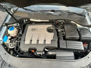 VW PASSAT AN 2010  EURO 5 TDI