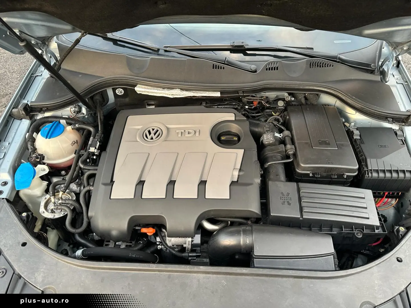 VW PASSAT AN 2010  EURO 5 TDI