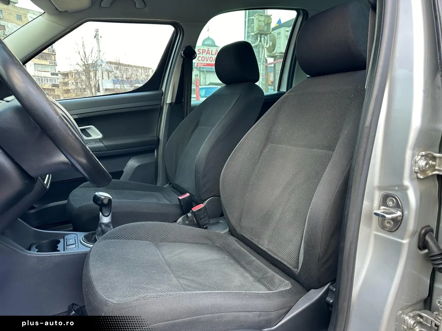 SKODA ROMSTER  1 4 MPI