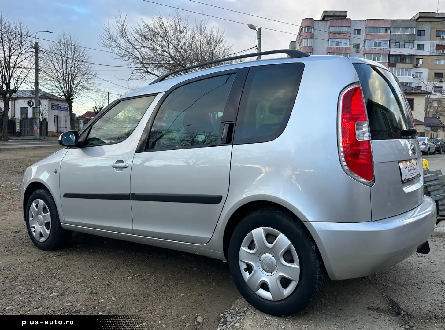 SKODA ROMSTER  1 4 MPI