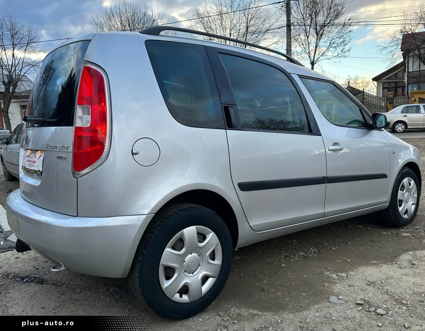 SKODA ROMSTER  1 4 MPI