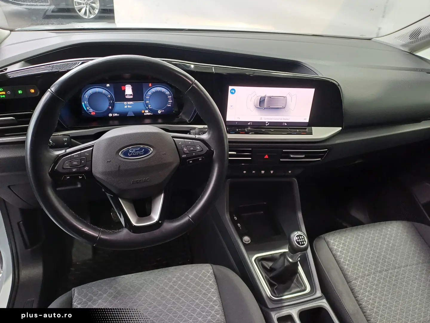 Ford Tourneo Connect 1.5L EcoBoost LWB Trend