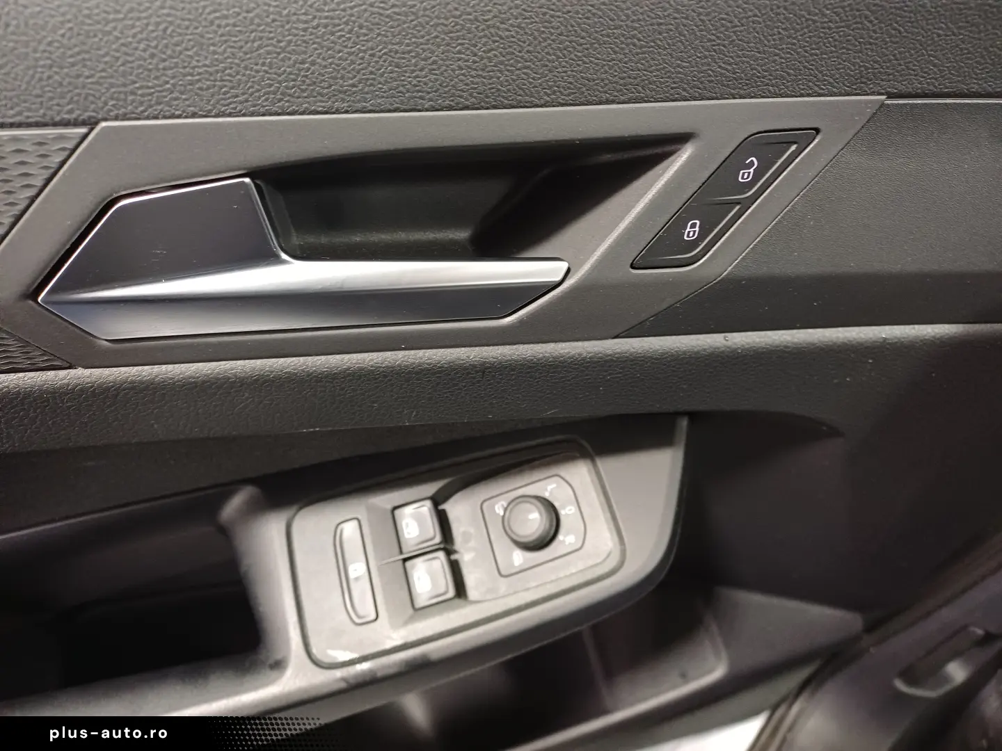 Ford Tourneo Connect 1.5L EcoBoost LWB Trend