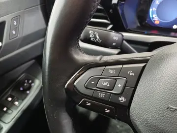 Ford Tourneo Connect 1.5L EcoBoost LWB Trend