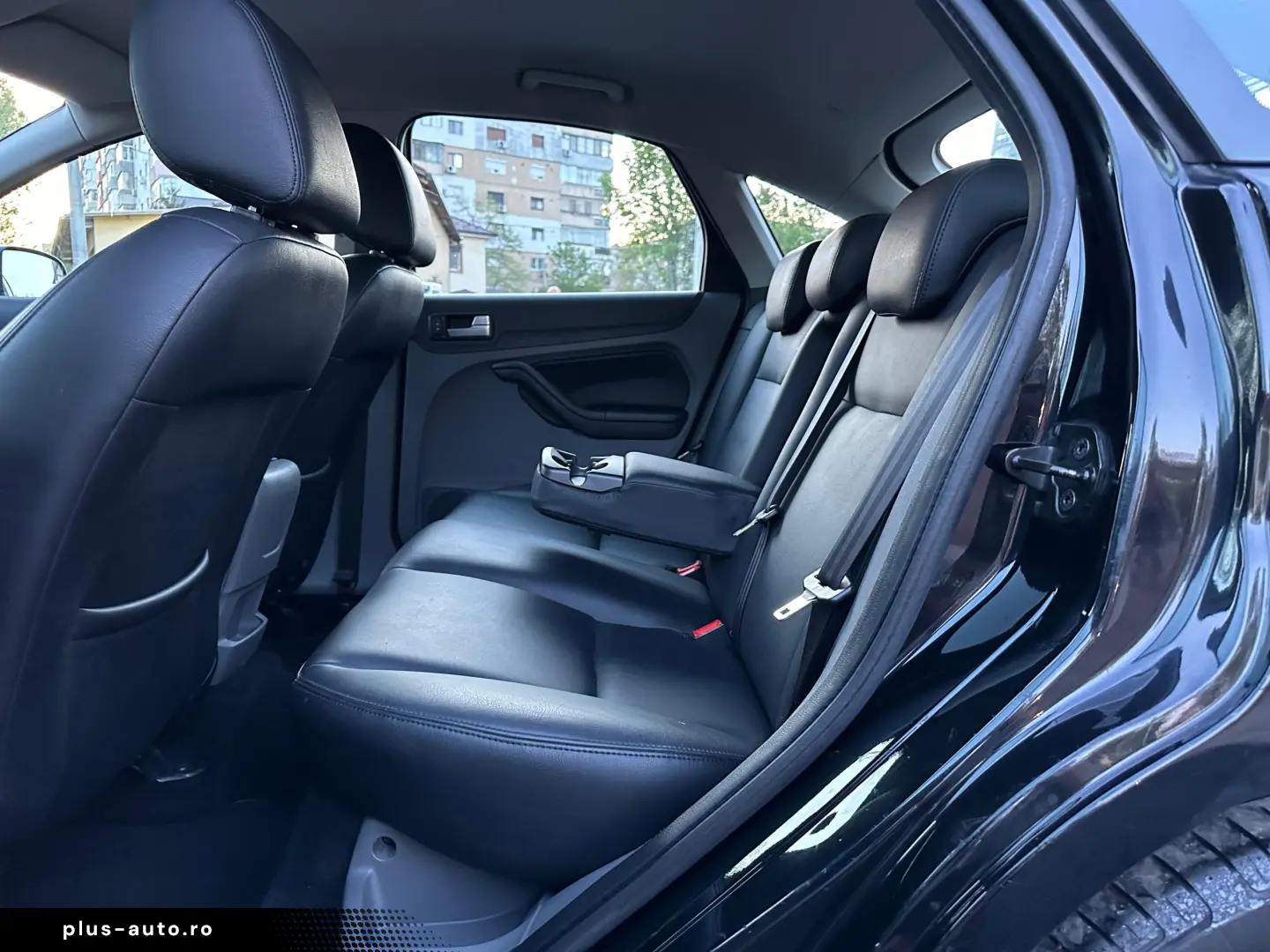 FORD FOCUS 1.8 Benzină