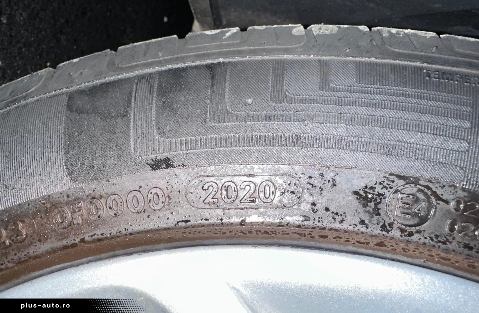 FORD FOCUS 1.8 Benzină