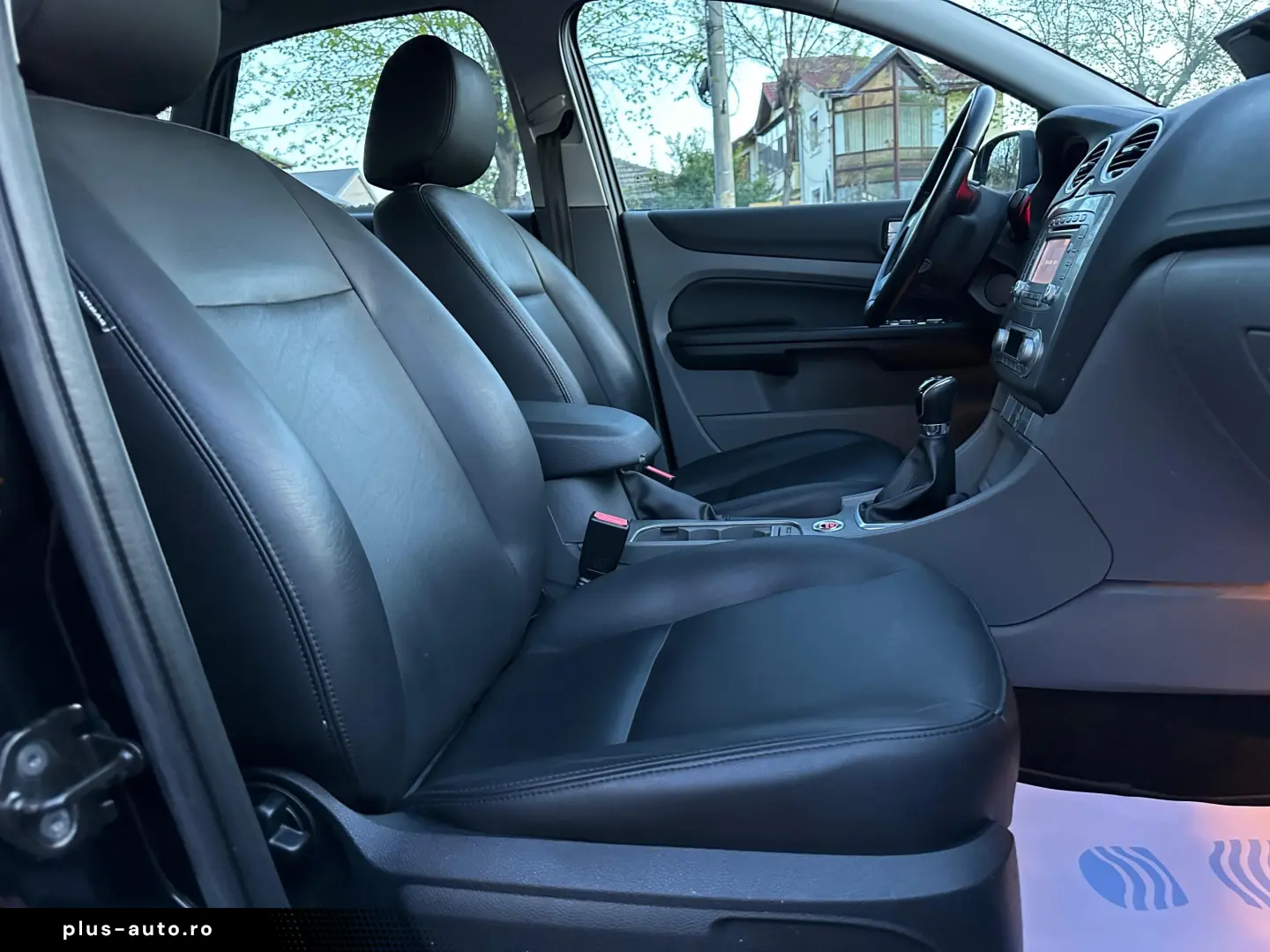 FORD FOCUS 1.8 Benzină