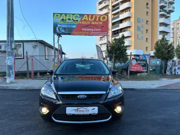 FORD FOCUS 1.8 Benzină
